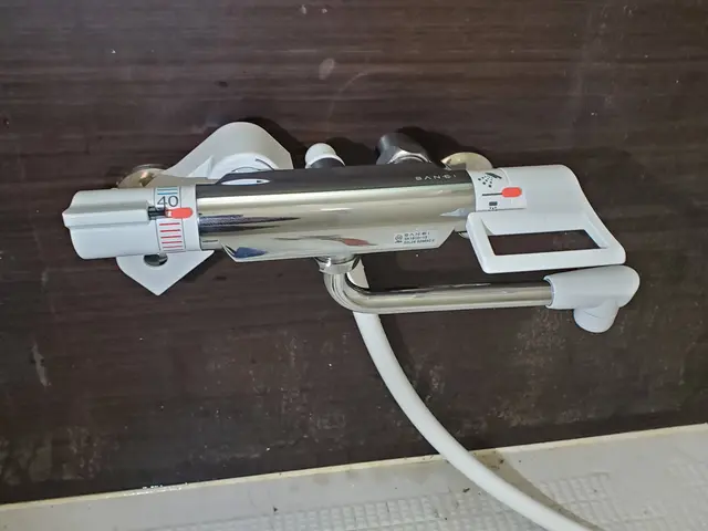 無料駐車場ご用意で300円値引き　大手作業歴15年　損保加入　P当社負担サービスの画像