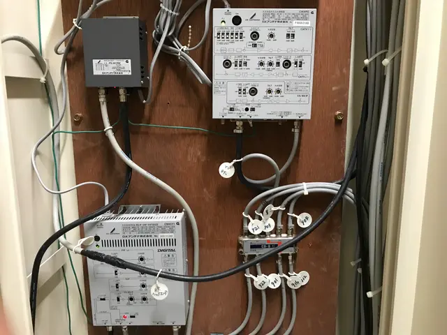 アンテナ取り付け及び修理サービスの画像