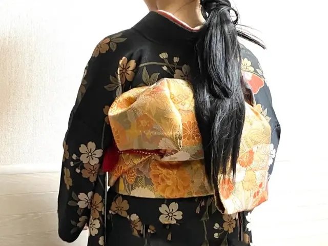 カジュアルからフォーマルまでご指定の場所へ伺い装いのお手伝いをいたします。