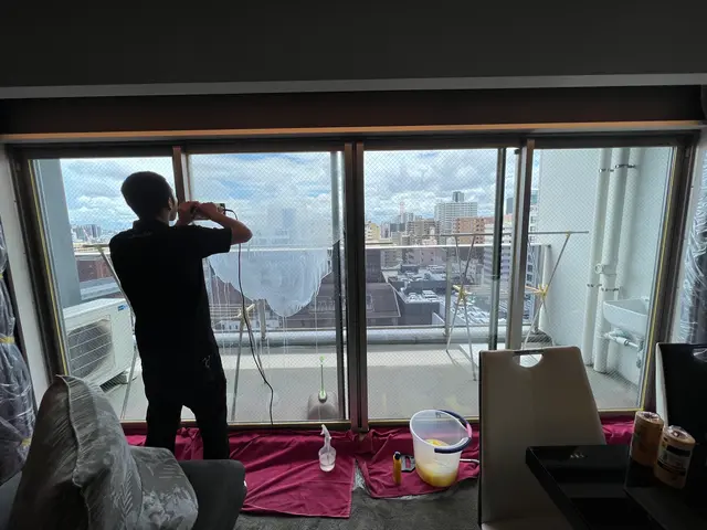 "確かな技術とリーズナブルな価格！実績500件の窓ガラスフィルム施工"サービスの画像