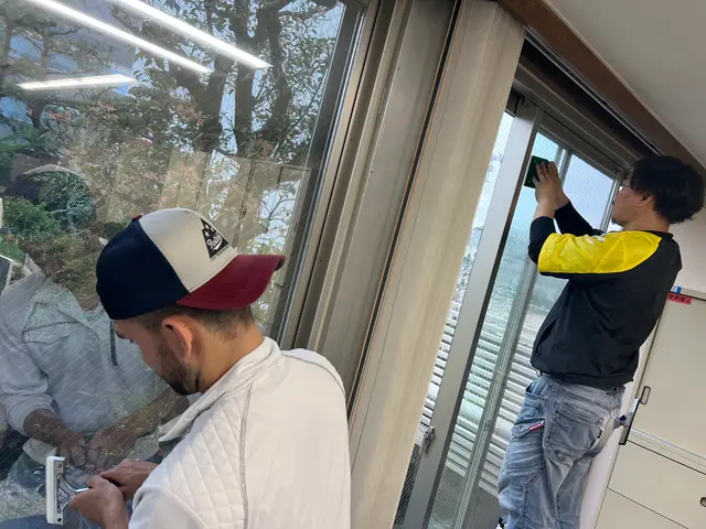 "確かな技術とリーズナブルな価格！実績500件の窓ガラスフィルム施工"サービスの画像