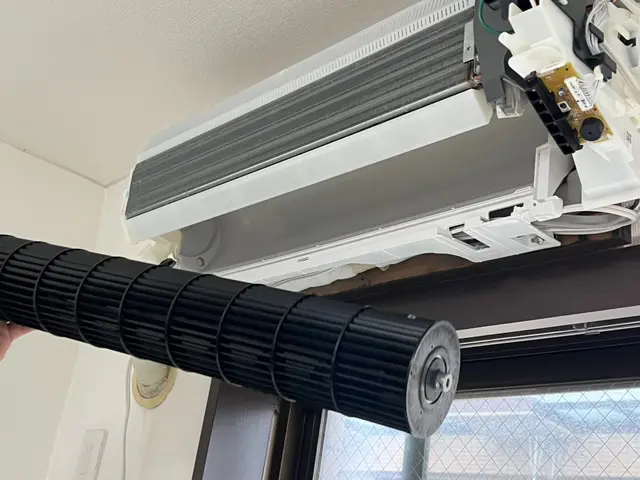 健康はきれいな空気から！徹底洗浄でカビとホコリを撃退！　複数台割引でお得！サービスの画像