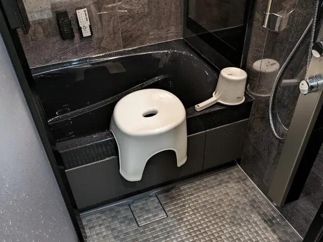 ◆予約から施工まで100%自社対応◎女性スタッフ同行可能◎仕上がり保証ありサービスの画像