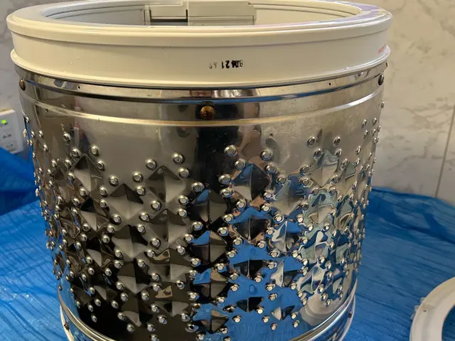 「嫌な臭い」、「カビ」が気になりましたら洗濯機内部洗浄を！サービスの画像