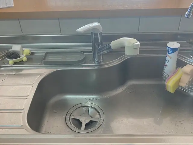 ＜実績20年＞＜年間約3000件の実績＞大手ホームセンター、量販店で施工してますサービスの画像