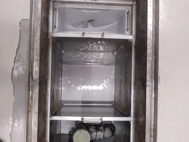 大手チェーン店の清掃経験あり！夜間や早朝でも対応可能！定期清掃◎サービスの画像