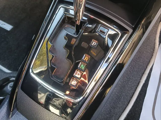 6000台以上のキャリア。車内清掃ピカらく技術認定証書授与。ミツモアTopProサービスの画像