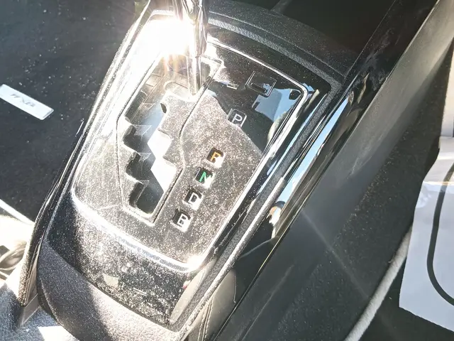 6000台以上のキャリア。車内清掃ピカらく技術認定証書授与。ミツモアTopProサービスの画像