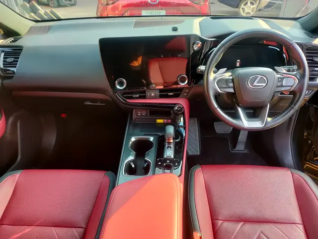 6000台以上のキャリア。車内清掃ピカらく技術認定証書授与。ミツモアTopProサービスの画像