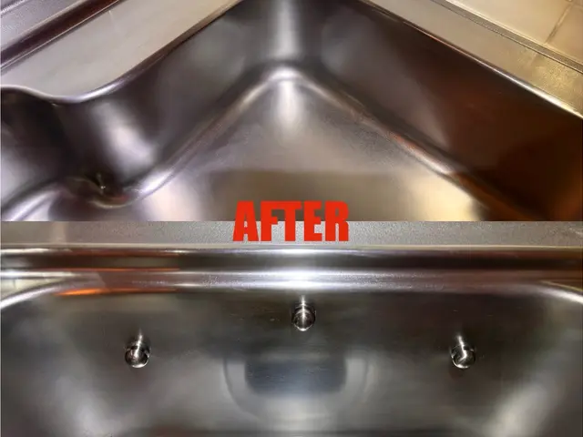 【自信の完全自社施工】損害保険加入済み！駐車場代は当店が負担◎サービスの画像