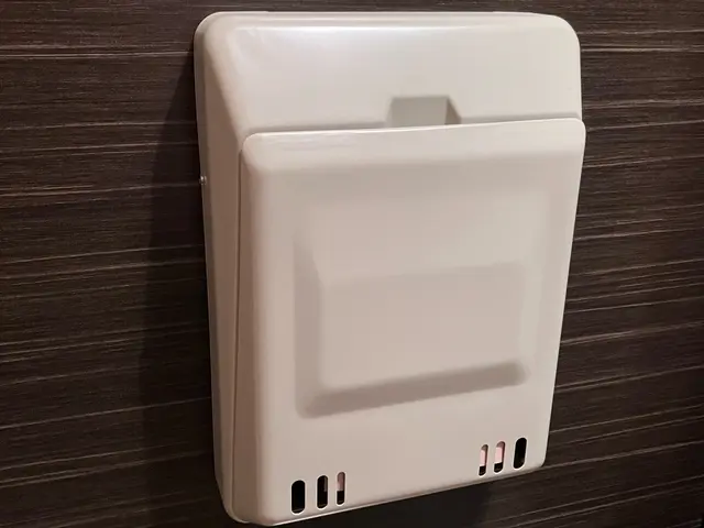 福岡県限定。ポスト・ドアポスト交換設置サービスの画像