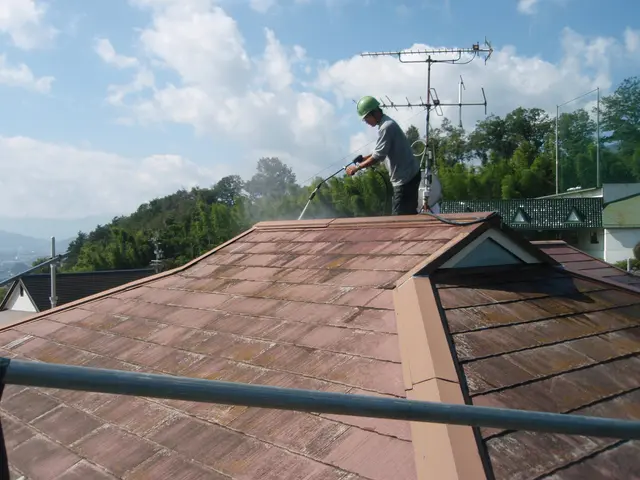 【営業時間外も予約OK】塗装なら当店にお任せ！経験豊富なスタッフが伺います！サービスの画像