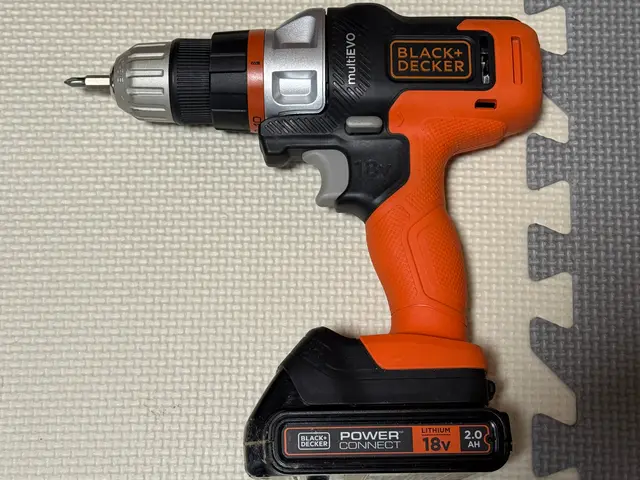 期間限定価格！7,000円〜ネット通販家具の組立★安全作業(損害保険加入済み)サービスの画像