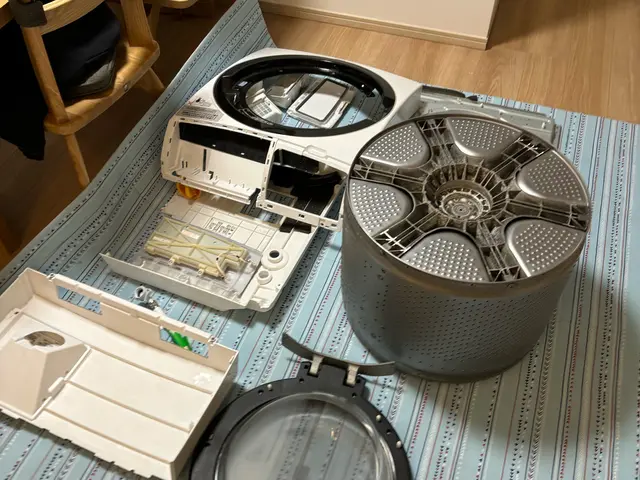 日立専門！ドラム洗濯機分解洗浄！サービスの画像
