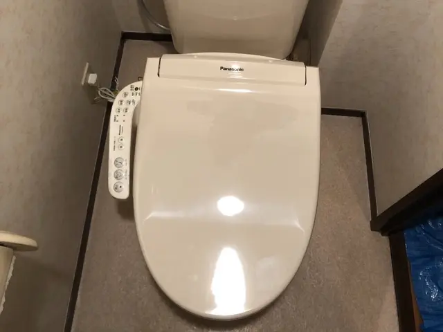 [水道局指定工事店]ウォシュレット取付、取外し◆国家資格保有者◆お任せください！サービスの画像