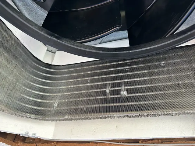 【天井型エアコン】施行に自信あり！キャッシュレスクレジット非接触決済対応します！サービスの画像