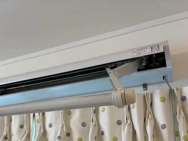 ホスクリーン（室内物干し）　とりつけます！サービスの画像