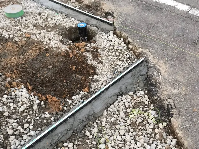 駐車場のポール設置サービスの画像