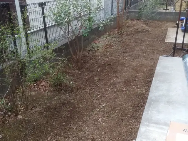 【活緑】防草シート工事☆一級造園技能士にお任せを！合わせて砂利敷きも承ります！サービスの画像