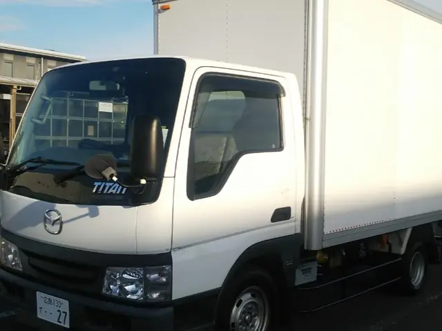 不用品仕分け不要！トラック積め放題！積極的に買取りいたします！サービスの画像