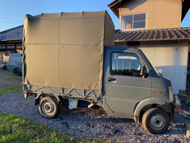 大型家具、家電なんでも対応可能！家具の分解もお任せ下さい。笑顔で対応致します。サービスの画像