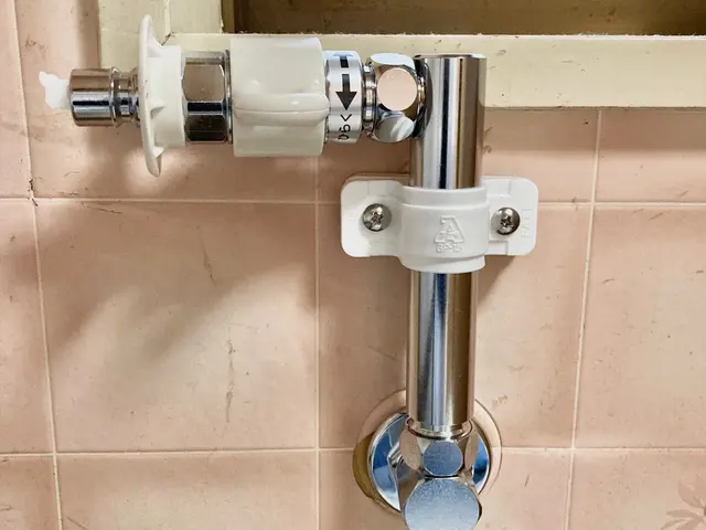 柏市周辺の壁ピタ水栓施工のみ10,000円 材料費込20,000円でお任せ下さいサービスの画像