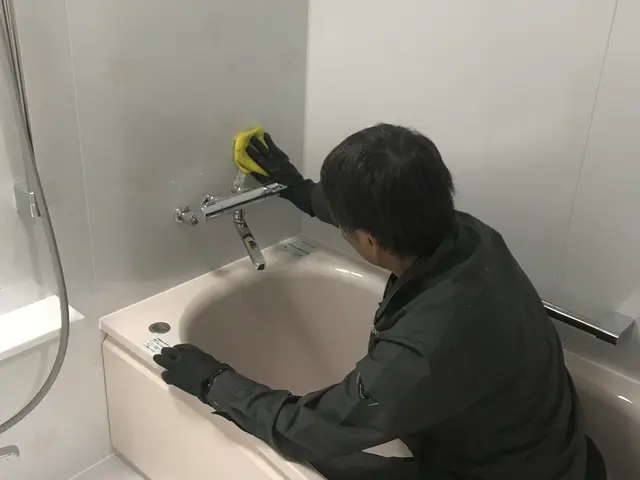 セットでお安い！年末大掃除の時期など、手がかかる水回りはおまかせ下さい。サービスの画像