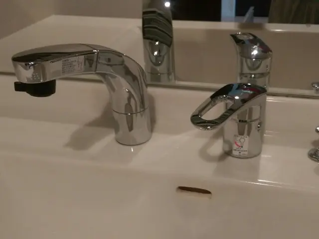 【作業歴15年以上国家資格保有】水栓蛇口交換・安心の取り付け施工保証1年付き！サービスの画像