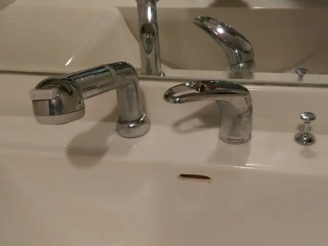 【作業歴15年以上国家資格保有】水栓蛇口交換・安心の取り付け施工保証1年付き！サービスの画像