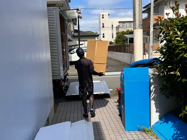 「大手経験者による自社スタッフ100%！女性同行可能で安心丁寧な引越しサポート」サービスの画像