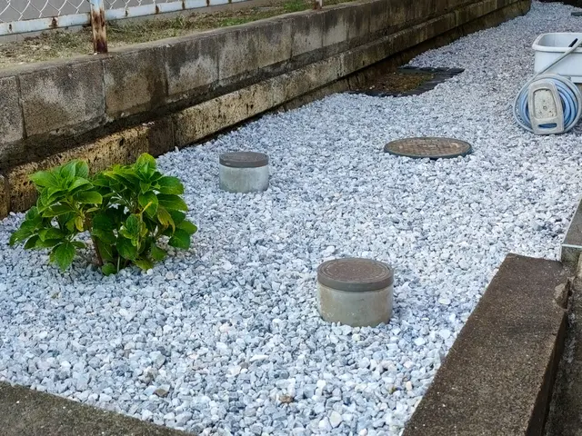 【口コミ賞受賞店舗】雑草対策のついでにお洒落なお庭にしませんか？？サービスの画像