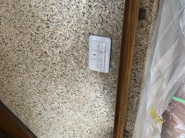 【随時ご相談お承り中】各種スイッチ・コンセント交換プロにお任せくださいサービスの画像