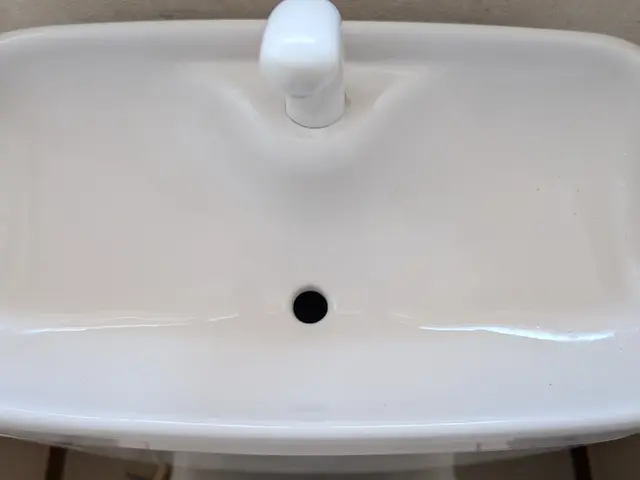 ★スミズミ&ピカピカ！★スッキリ！★非喫煙者★千葉市発★安心の自社施工！サービスの画像