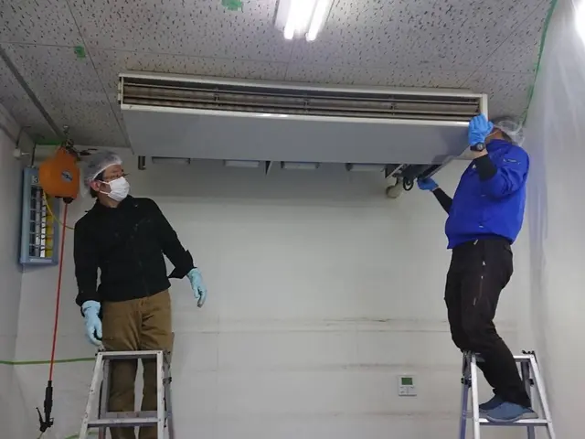 【飲食店・事務所・病院・施設など】エアコンクリーニングの専門店にお任せください！サービスの画像