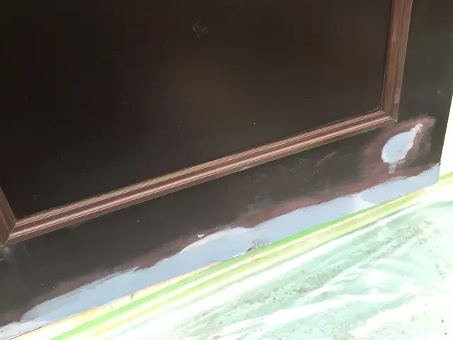 【業歴12年の実績】玄関ドアやサッシの傷・凹み補修も対応サービスの画像