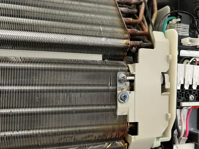 電気工事士の資格あり◎安心のご説明と丁寧な洗浄で圧倒的な仕上がりに！サービスの画像