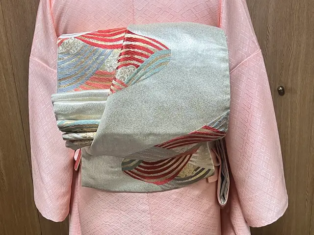 20年の実績！苦しくない美しい着姿を実現する和裁士による出張着付けサービス