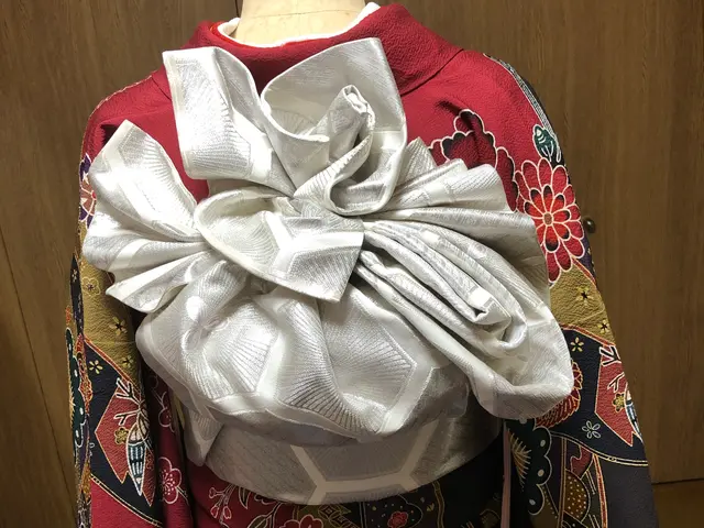 20年の実績！苦しくない美しい着姿を実現する和裁士による出張着付けサービス