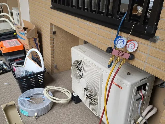 【丁寧なエアコン工事】Paypay可★1種電気工事士・ガス回収資格者★職歴16年サービスの画像