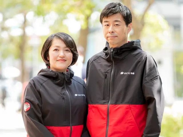 夫婦２人でお伺いします◆窓ガラスコーティング付き◆頑固な汚れも徹底除去！サービスの画像