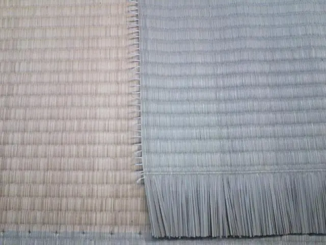 お問い合わせからでも大歓迎！畳表見本が御座いますので、じっくりお選び下さい。サービスの画像