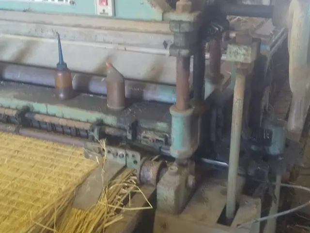 お問い合わせからでも大歓迎！畳表見本が御座いますので、じっくりお選び下さい。サービスの画像