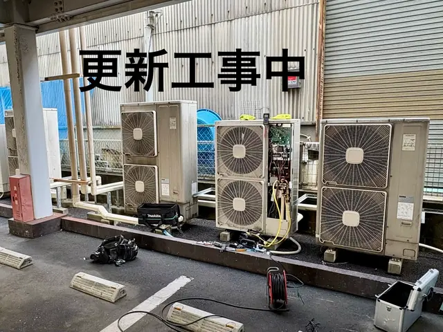 業務用エアコン工事　新設・入替・撤去何でもご相談下さいサービスの画像
