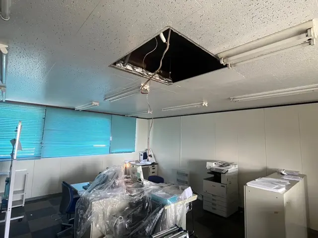 業務用エアコン入れ替え工事サービスの画像