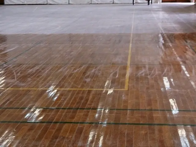 【業歴30年の経験実績！】女性スタッフ同行OK！ プロのフロアメンテクリーニングサービスの画像