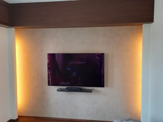 テレビの壁掛け設置サービスの画像