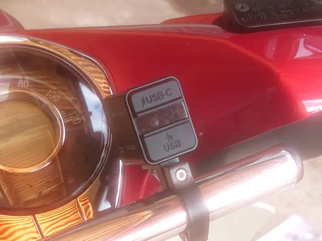 作業外注は一切なし◎損害保険加入済で万が一の際にも安心です！サービスの画像