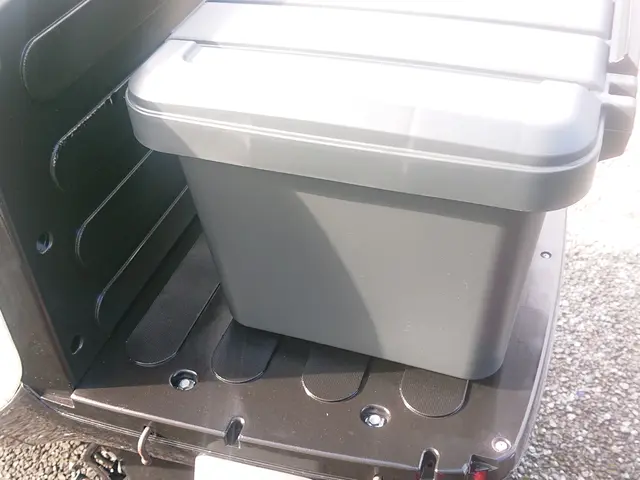 作業外注は一切なし◎損害保険加入済で万が一の際にも安心です！サービスの画像