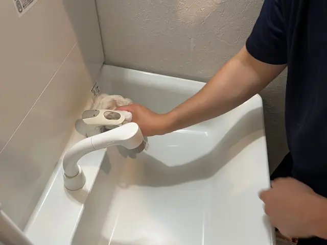 ★10月限定特別キャンペーン★　業界最長！１週間の施工保証付き ７,７００円！！サービスの画像