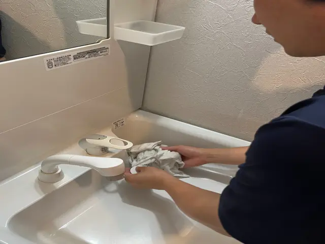 ★10月限定特別キャンペーン★　業界最長！１週間の施工保証付き ７,７００円！！サービスの画像